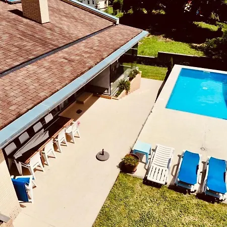 House & Pool At * Somo